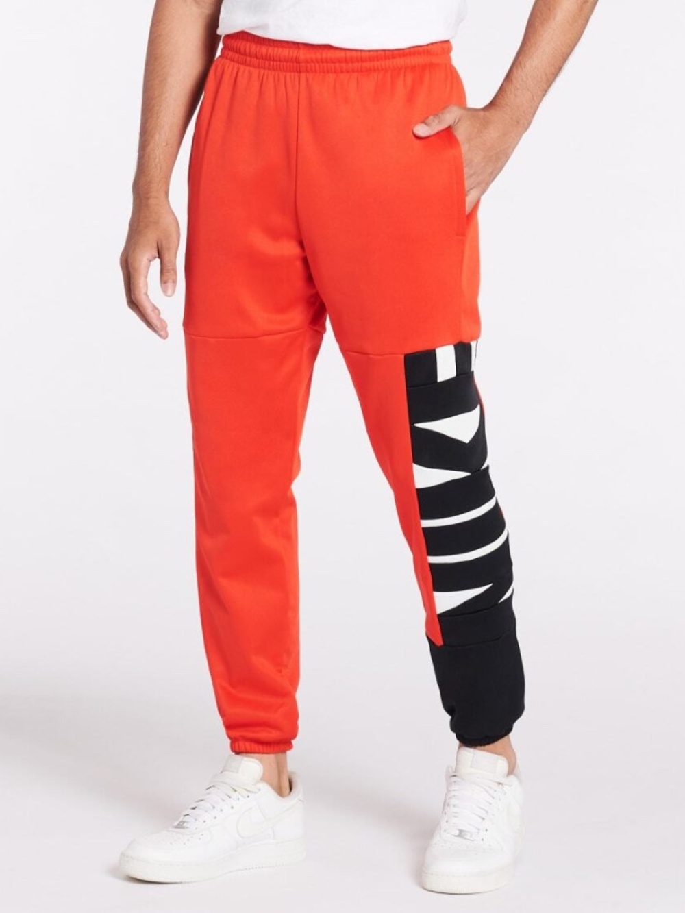 Nike therma-Fit Mens court red basketball pants